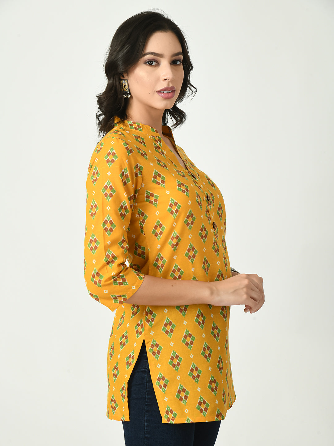 Buy Yellow Kurtis & Tunics for Women by SareeSwarg Online | Ajio.com